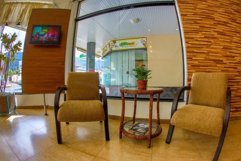 Flipper Hotel Laguna Bagian luar foto