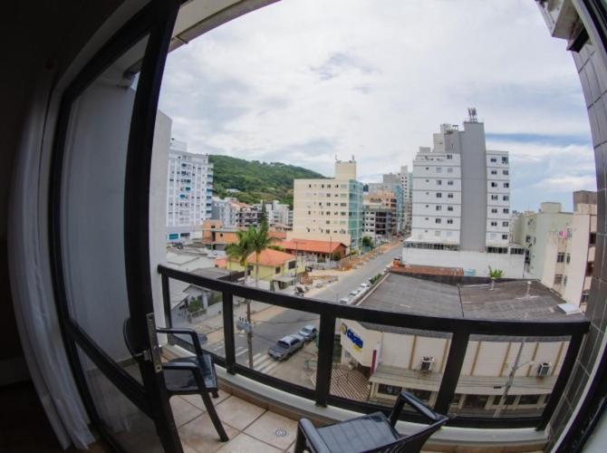 Flipper Hotel Laguna Bagian luar foto